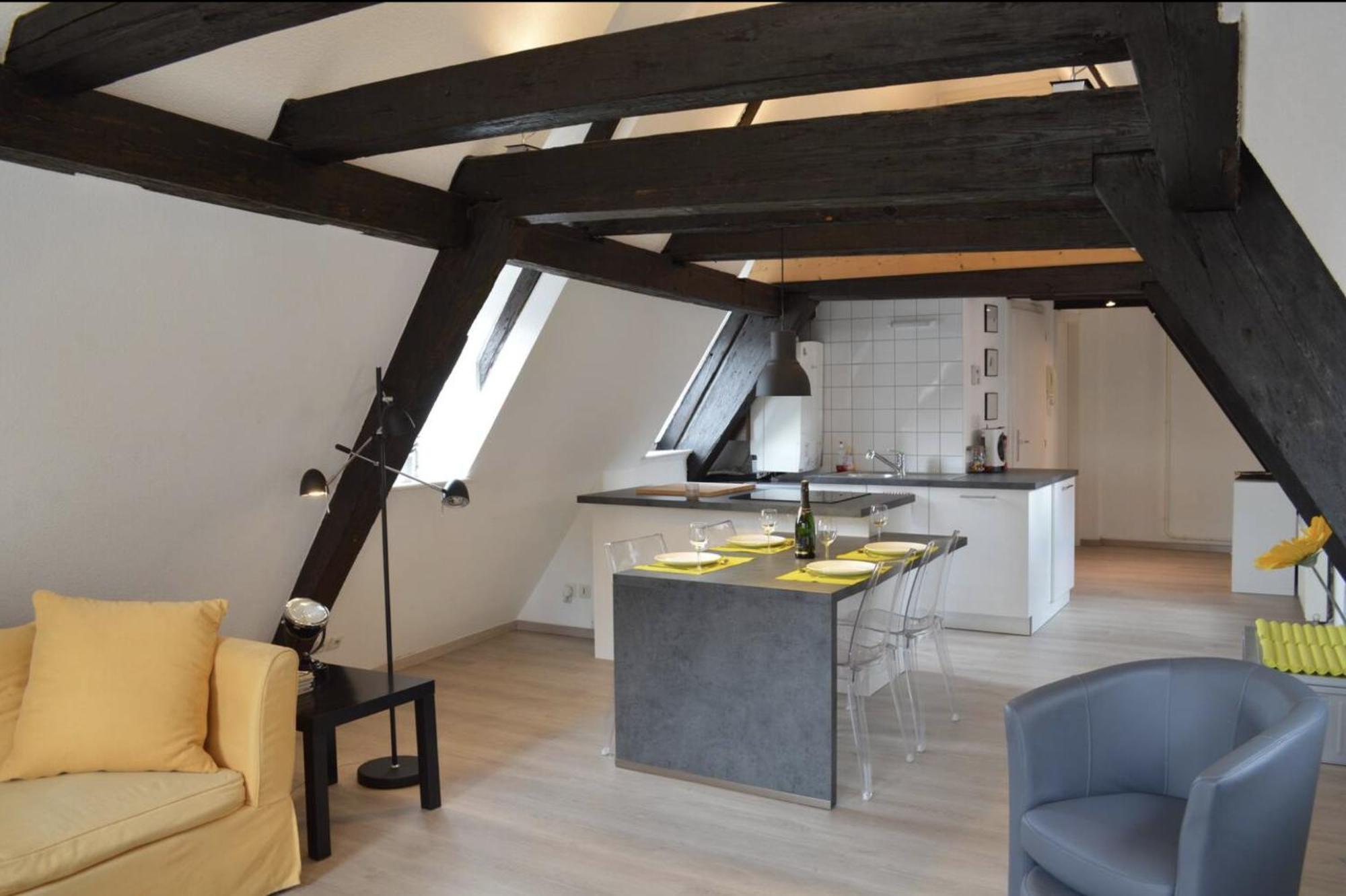 Bretzel & Raisin - Centre Ville De Colmar Extérieur photo
